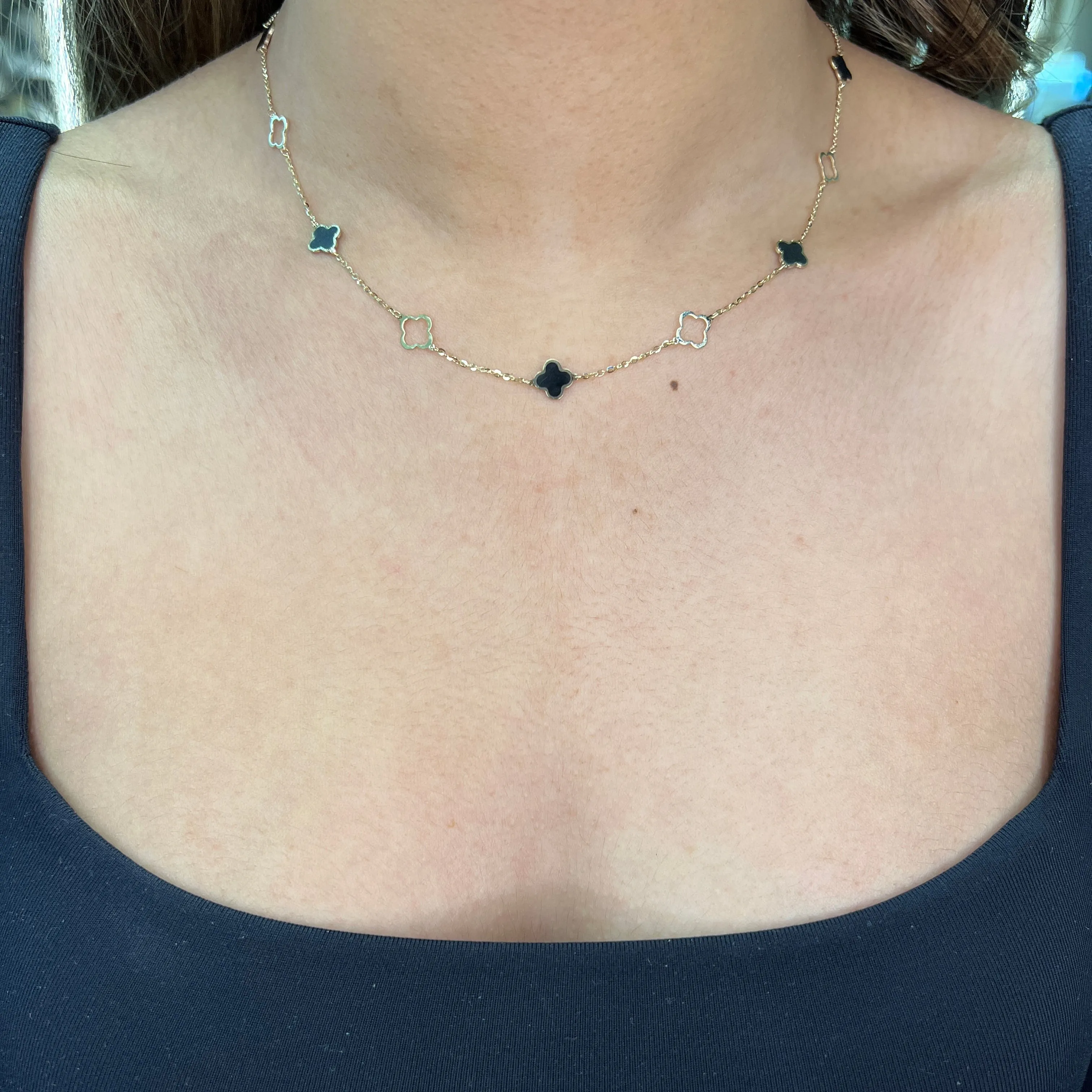 10K Yellow Gold (7mm) Designer Clover Style Black Onyx Necklace
