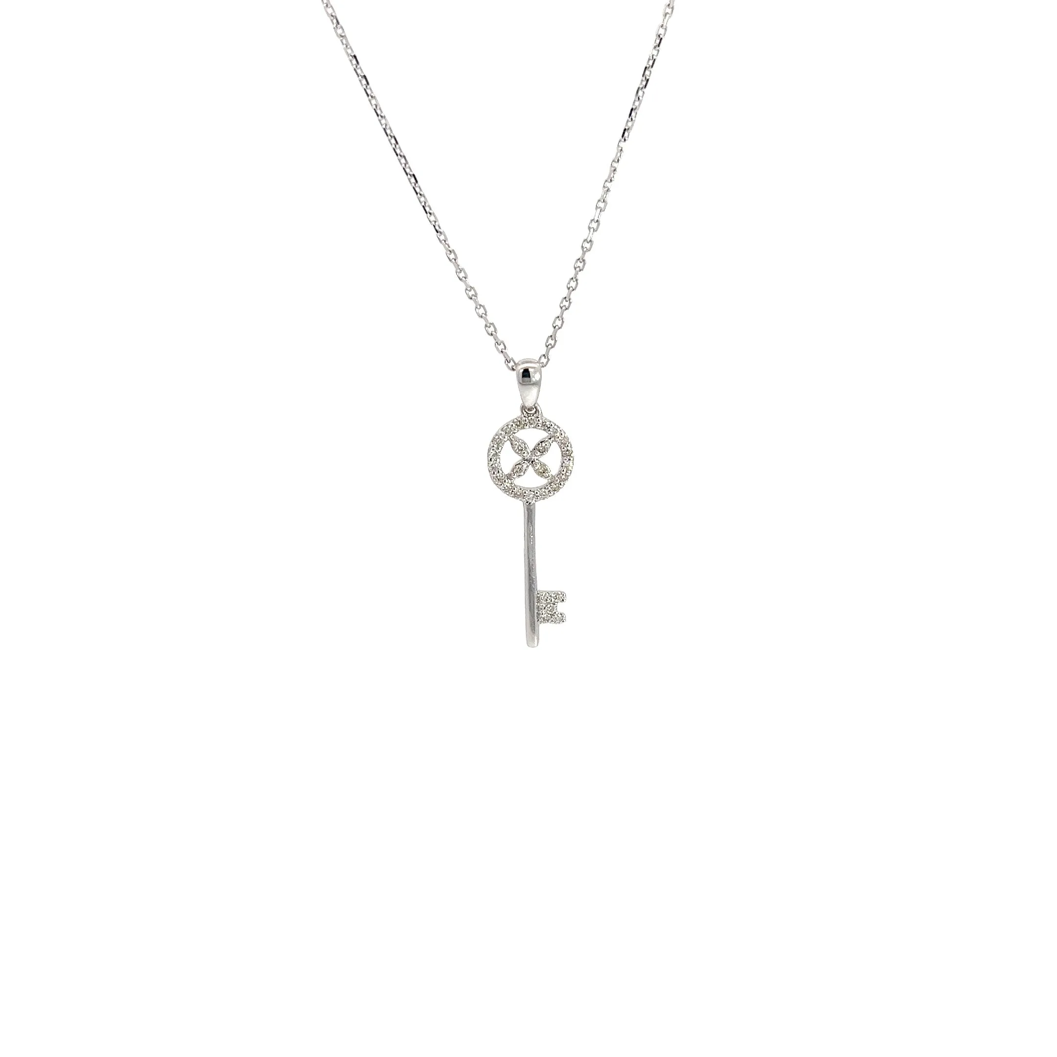 14k White Gold .20ct  G VS2 Round Diamond Key Pendant