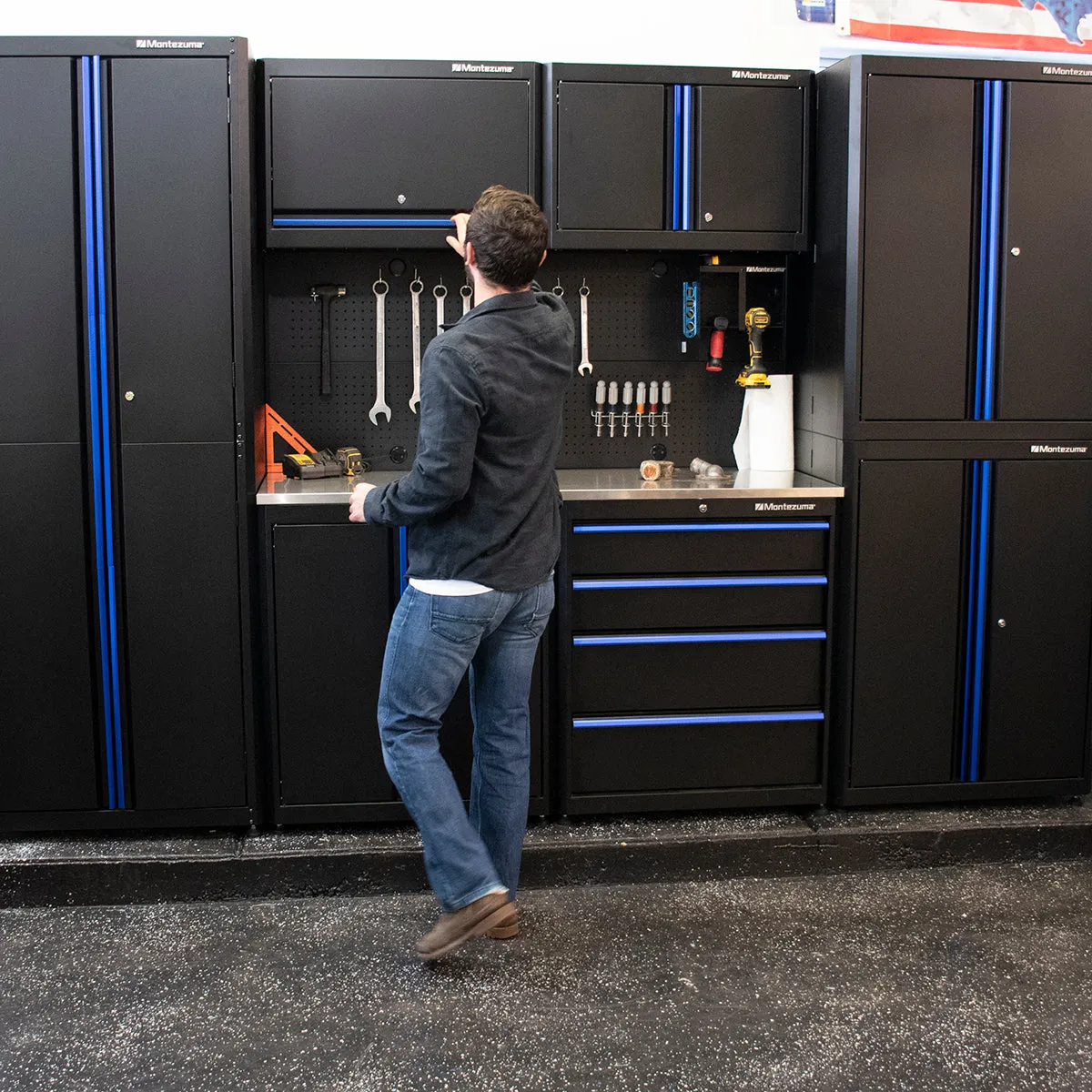 2-Door Wall Cabinet