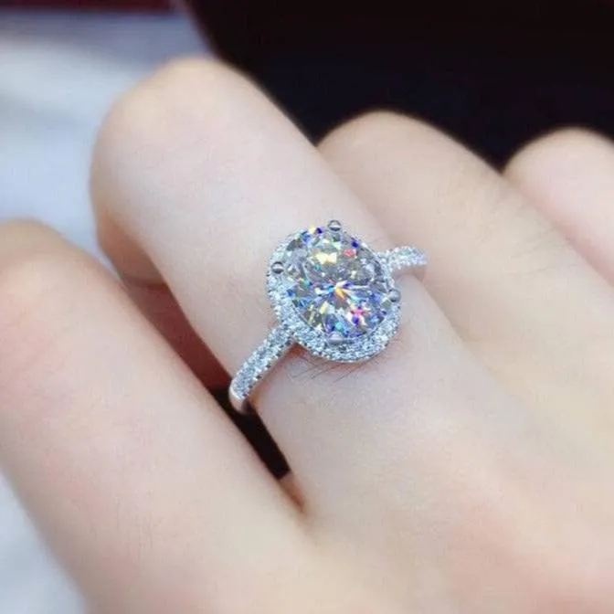 2.0 Ct Excellent Oval Cut Sparkling Diamond Engagement Ring