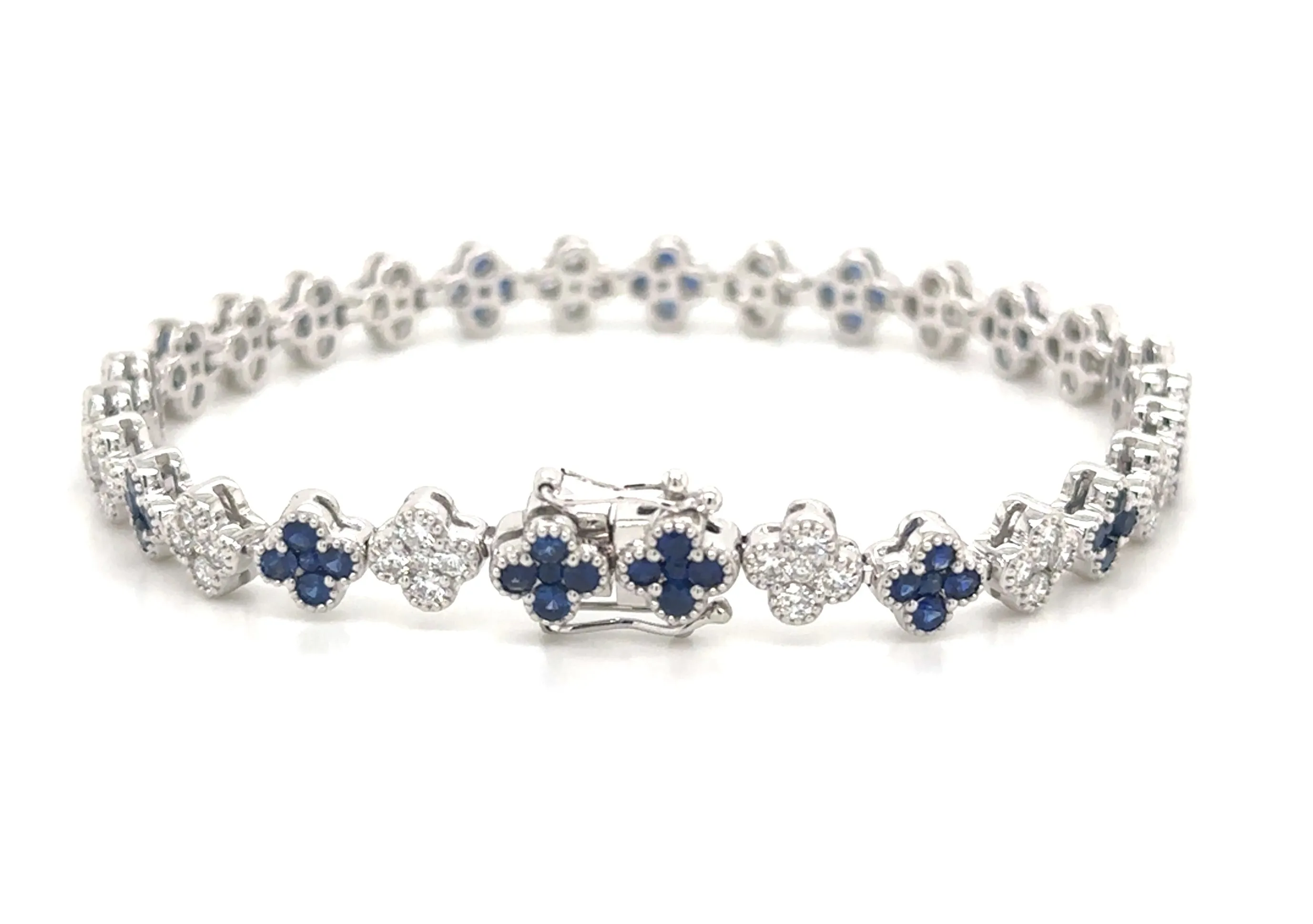 3.98ct tw Blue Sapphire Gemstone & Diamond Clover Tennis Bracelet