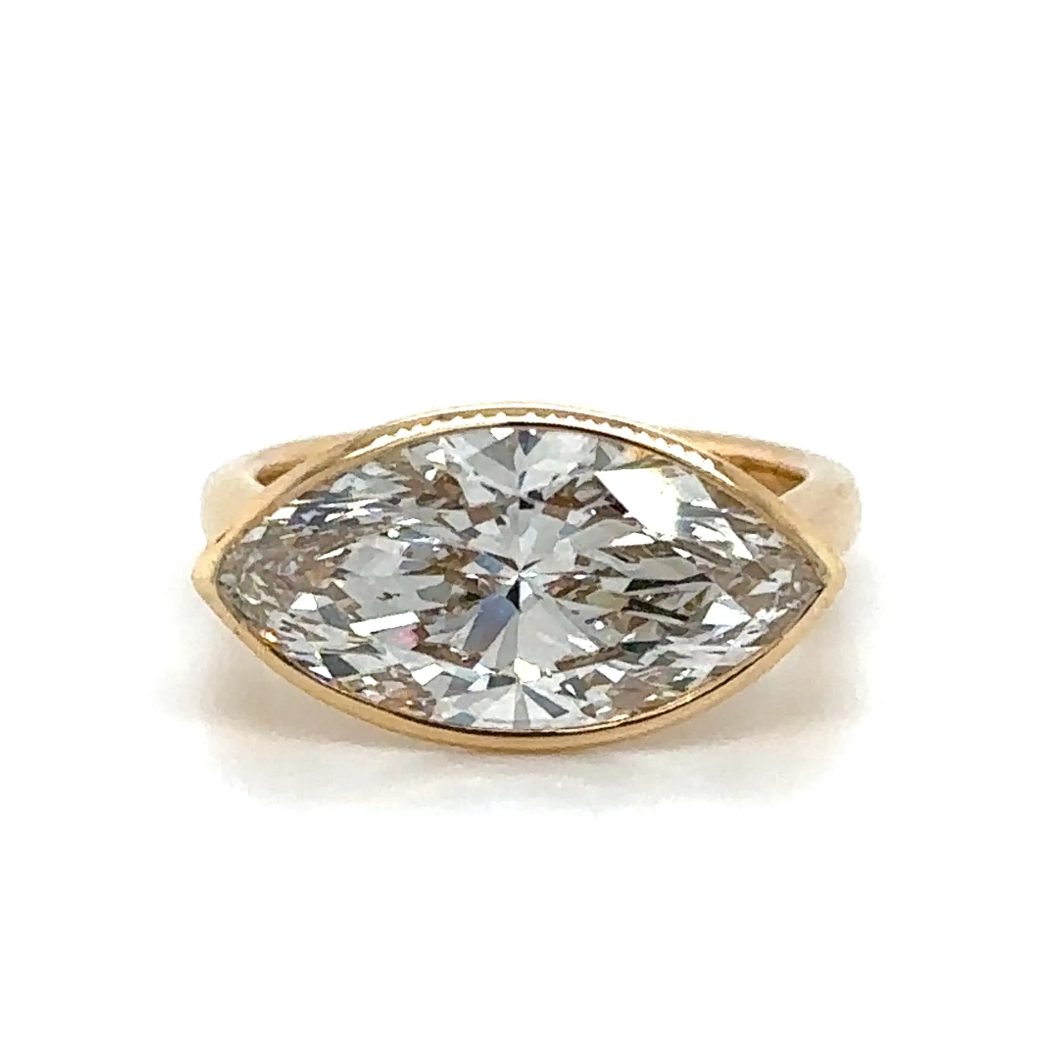4.09carat IGI Certified Marquise-cut Lab Diamond Ring