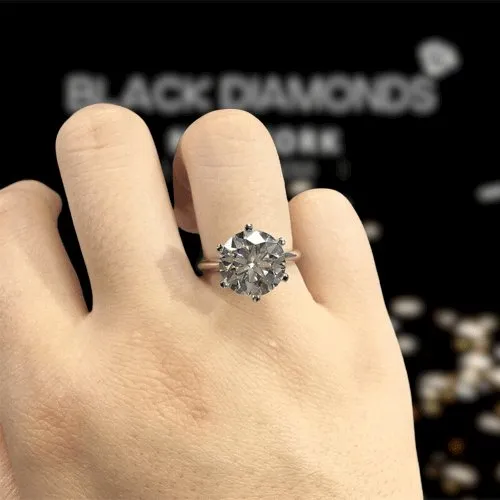 5.0 Carat Round Cut Diamond Engagement Ring