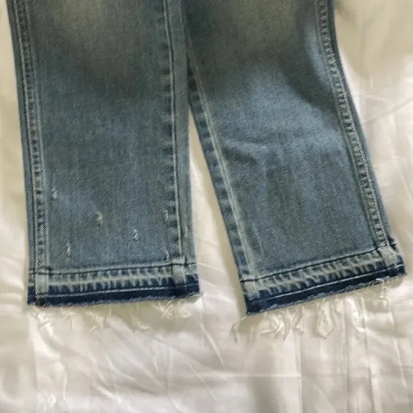 AMO Babe Sweet Cheeks Jeans Women’s Size 27 Blue Raw Hem Button Fly‎ Ankle Denim