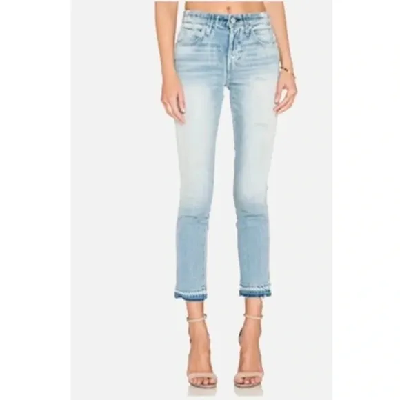 AMO Babe Sweet Cheeks Jeans Women’s Size 27 Blue Raw Hem Button Fly‎ Ankle Denim