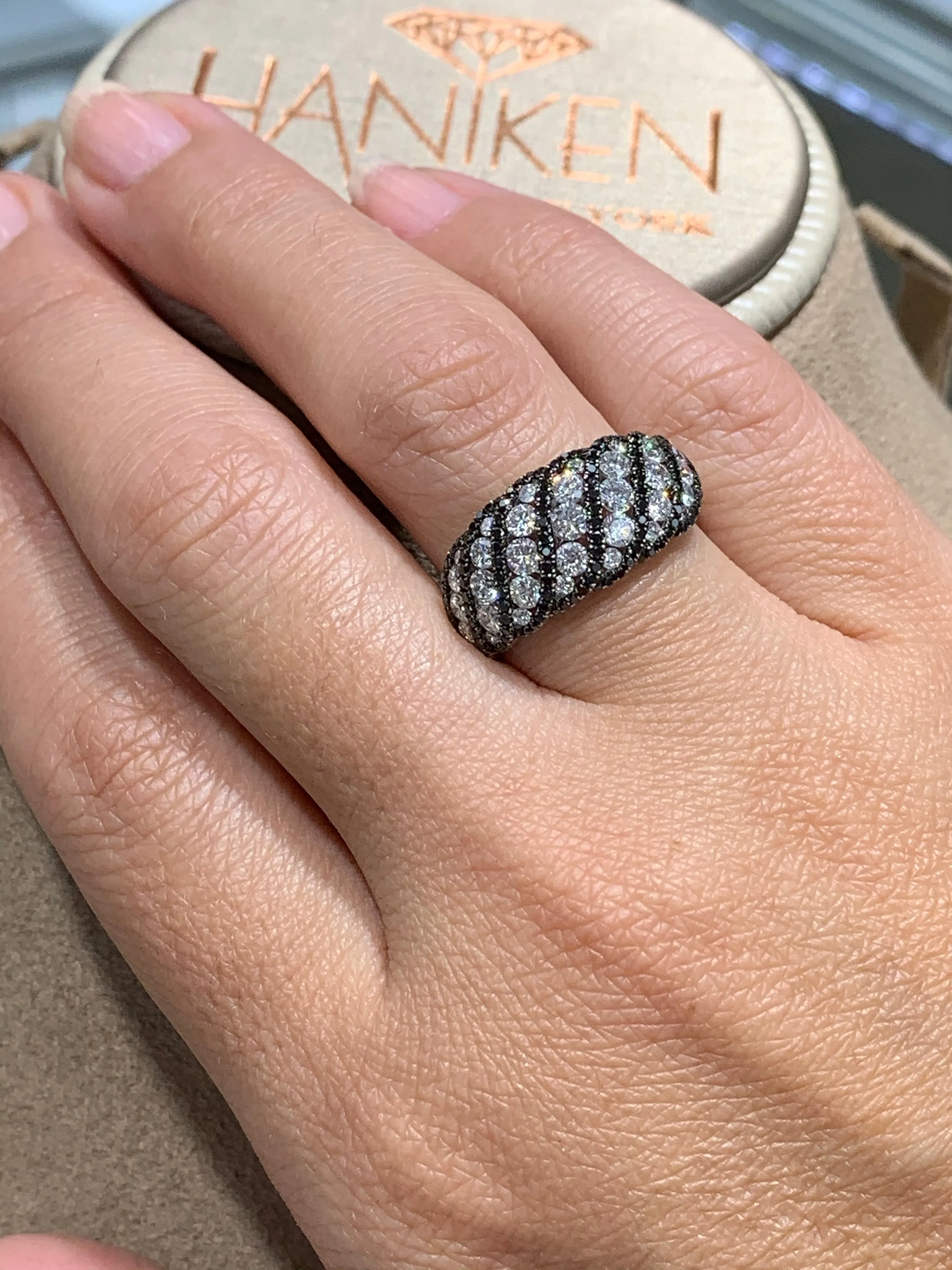 Black and Diamond 1.83ct tw Fancy Ring