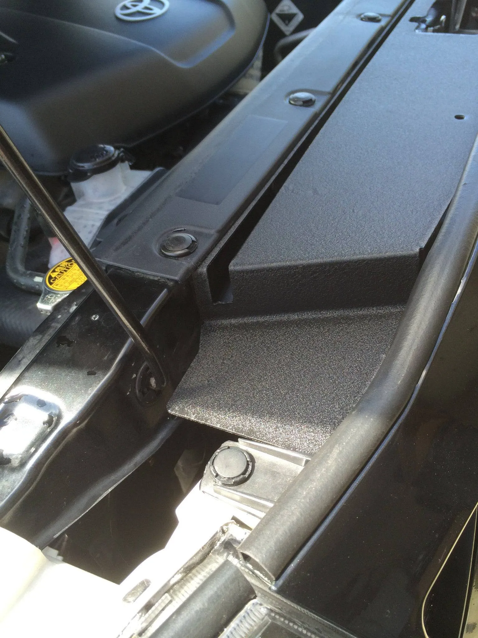 BPF 05-11 Toyota Tacoma Radiator Cover