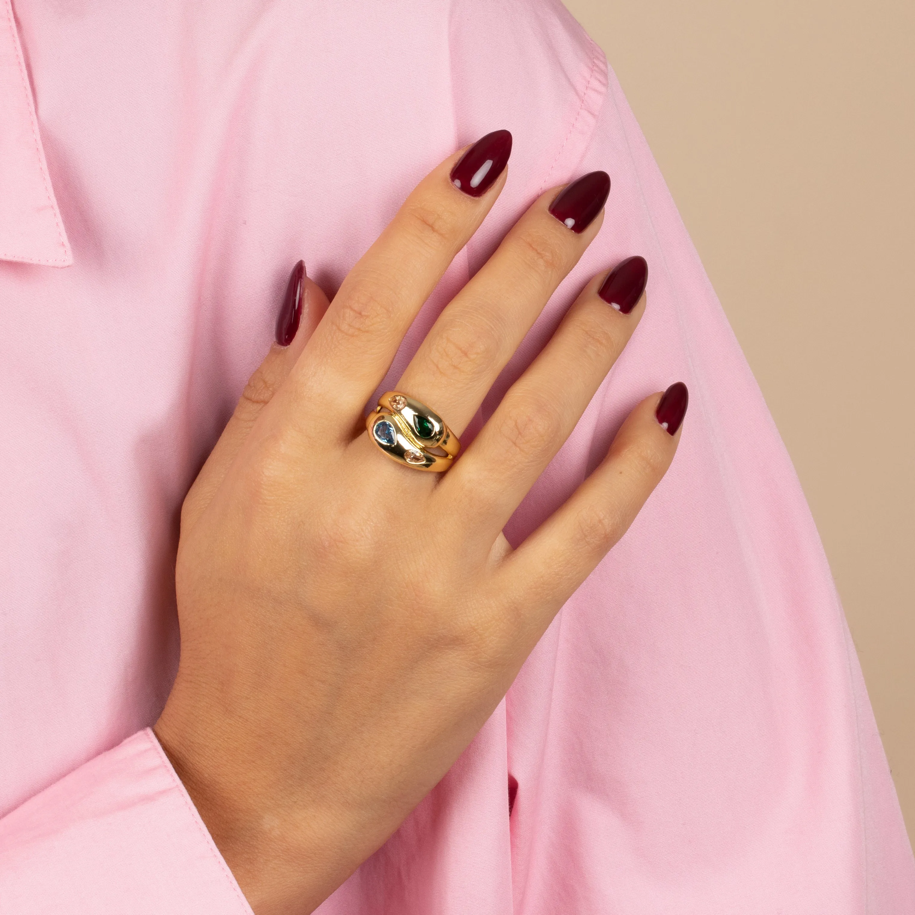 Colored Scattered Teardrop Dome Ring