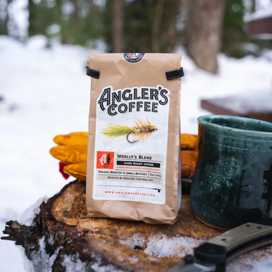 Dark Roast Sampler Pack (Woolly's, Brown Trout, Bassheads Largemouth; 12oz, Anglers Classic line nippers)