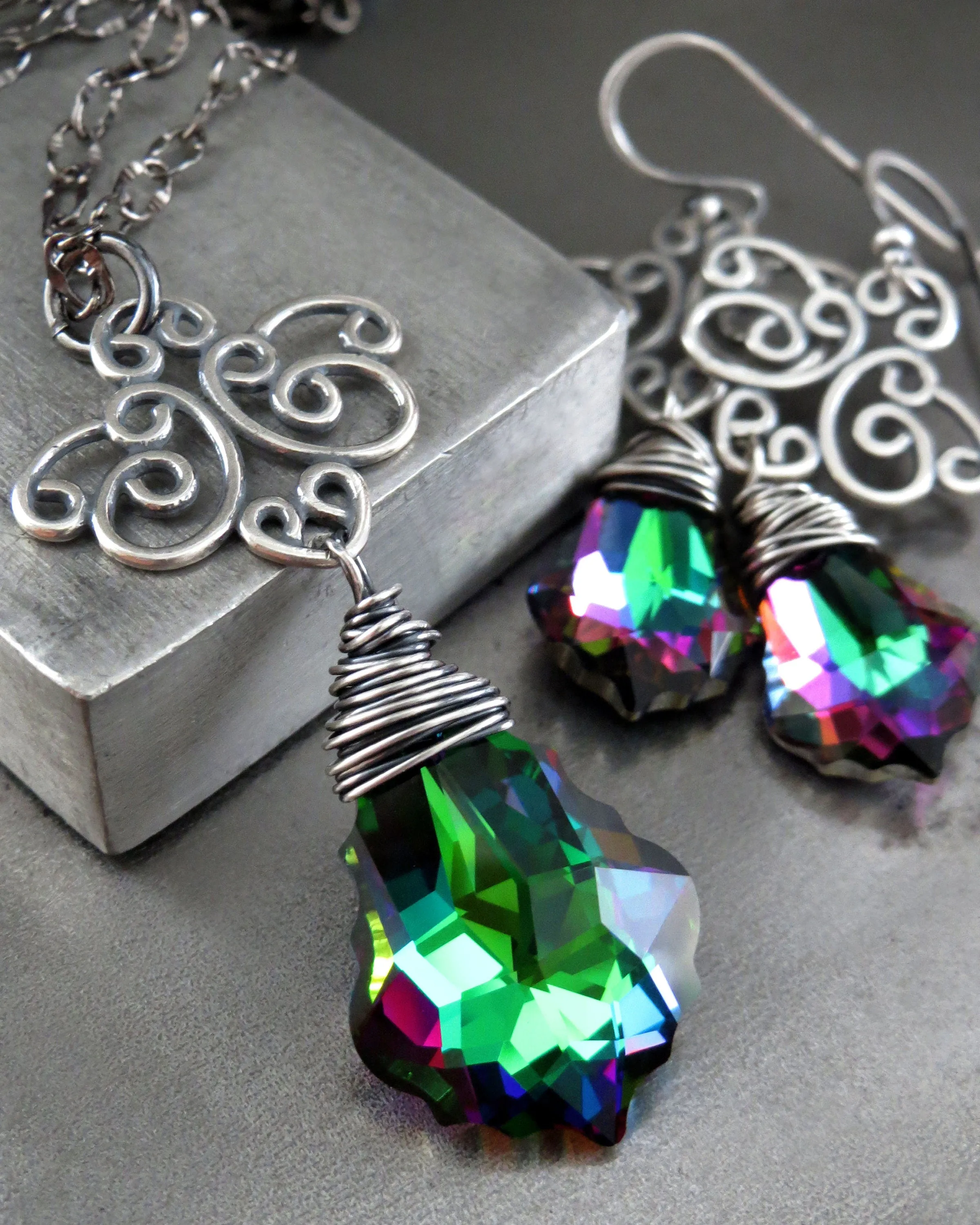 Good WITCH, Bad WITCH: Wicked Crystal Necklace