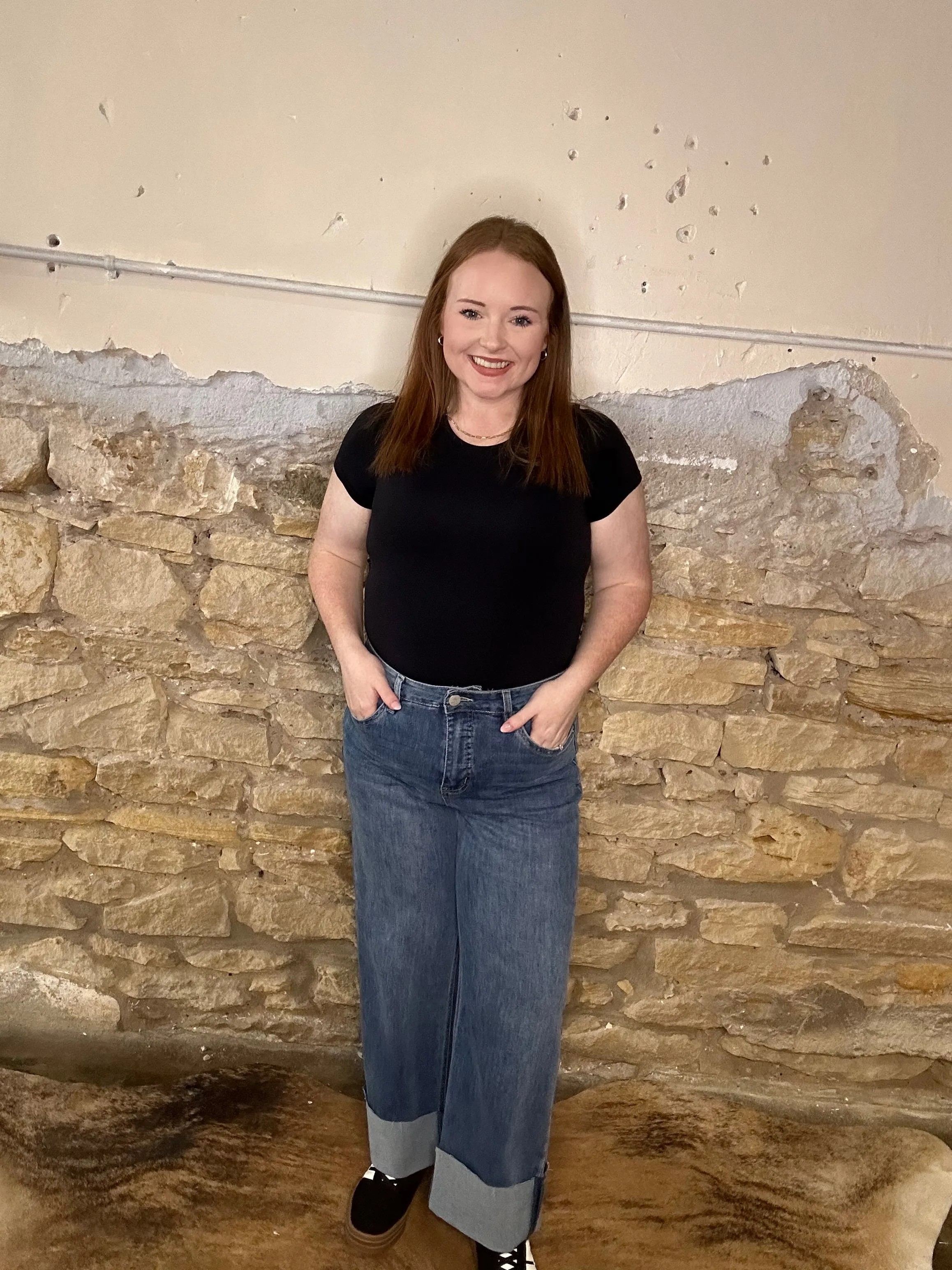 High rise cuffed cropped jeans