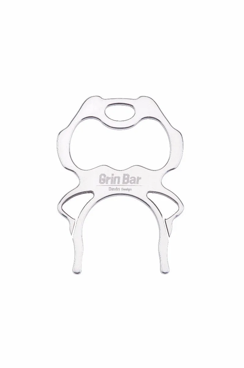 Innovative Scuba Grin Bar Key Tool