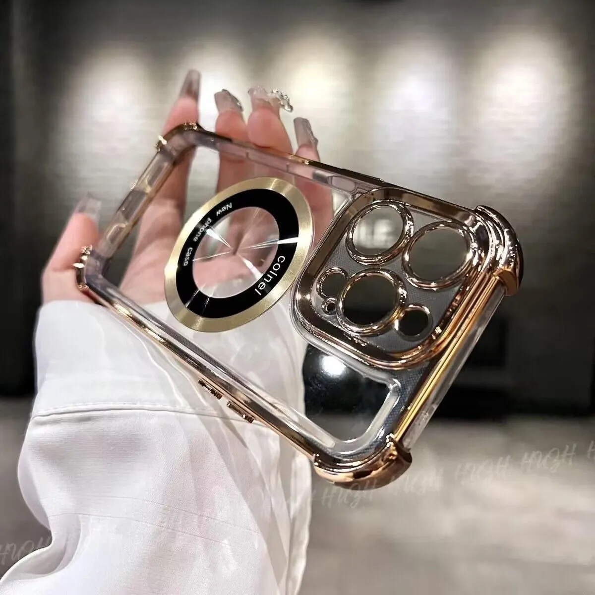 iPhone Case Megnetic Anti-drop Corners