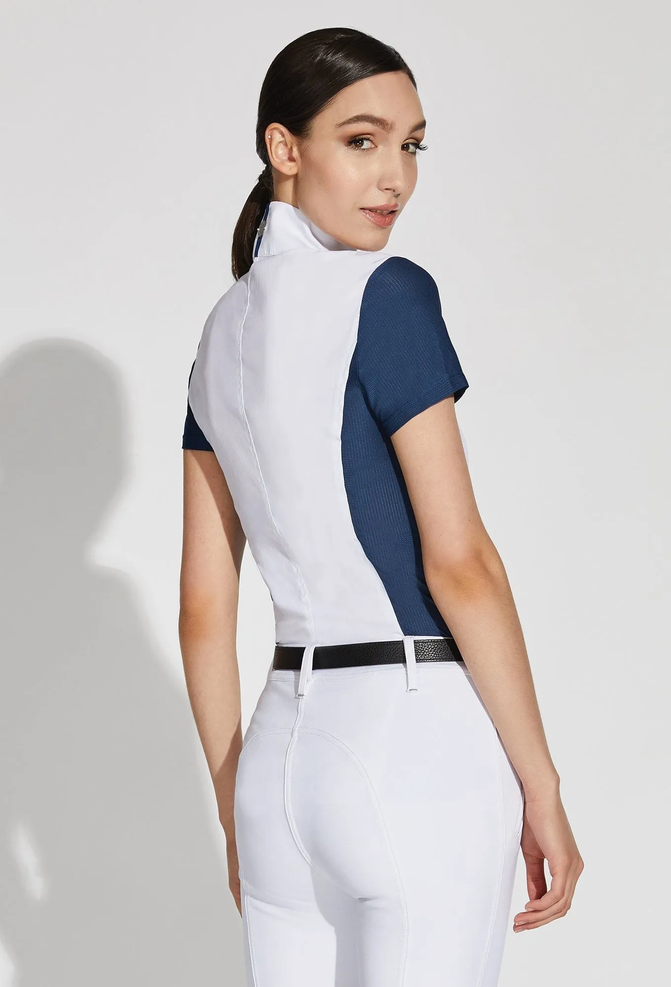 Jennifer Short Sleeve Show Shirt