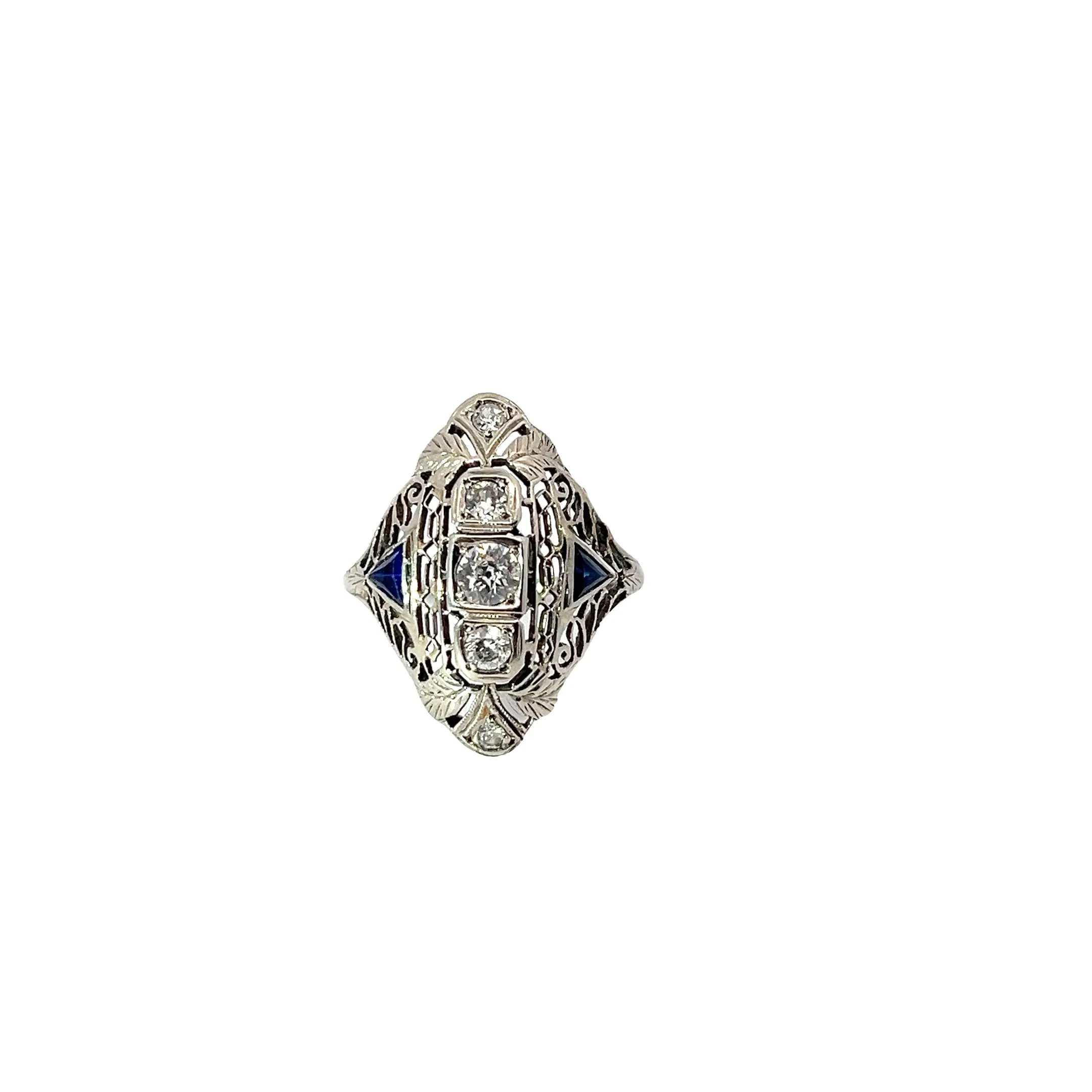 Ladies 18k White Gold Vintage Diamond & Sapphire Ring