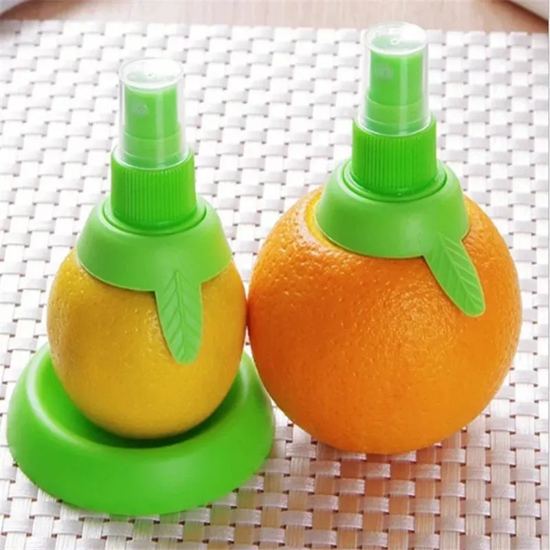 Lemon and Orange Juice Squeezer Spray Tool 2 Pcs Set