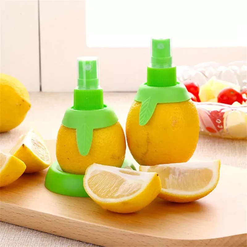 Lemon and Orange Juice Squeezer Spray Tool 2 Pcs Set