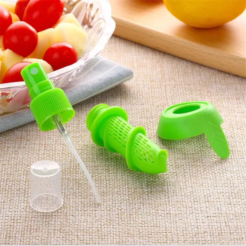 Lemon and Orange Juice Squeezer Spray Tool 2 Pcs Set