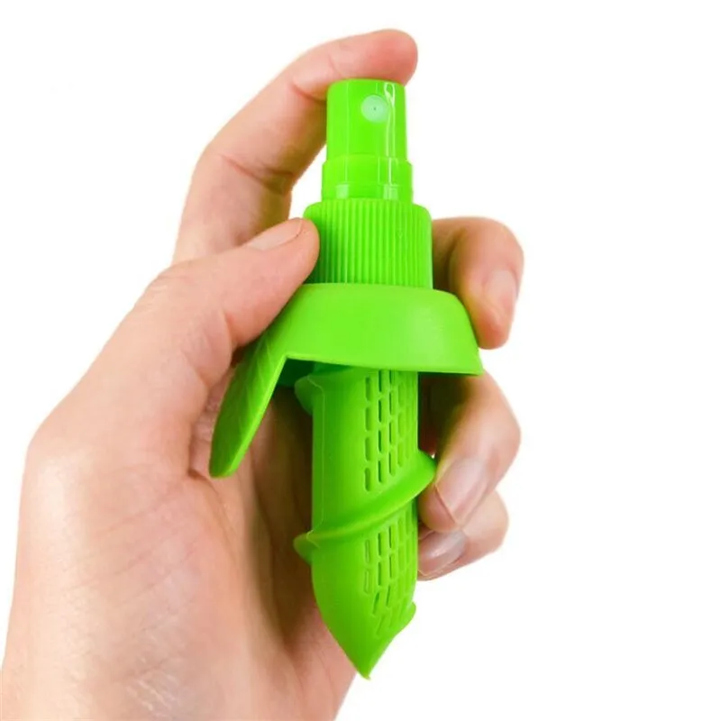 Lemon and Orange Juice Squeezer Spray Tool 2 Pcs Set