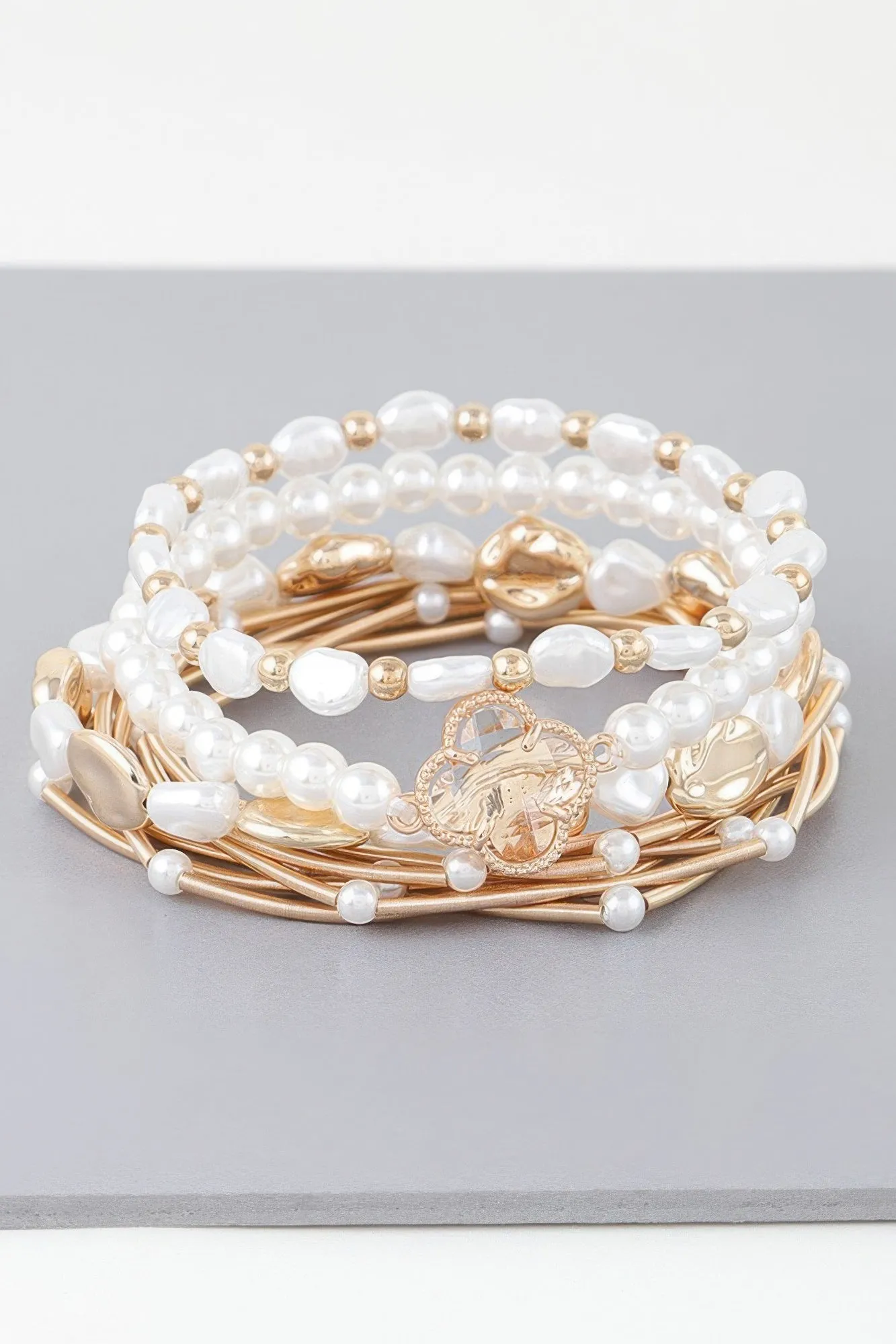 Multi Clover N Bead Bracelet