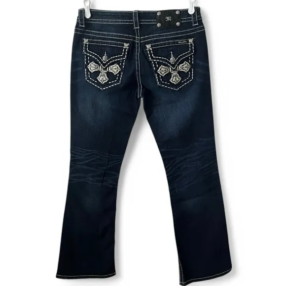 NWOT Miss Me Jeans Wmn’s Size 31 Embellished Cross Dark Wash Boot Cut JP5046817
