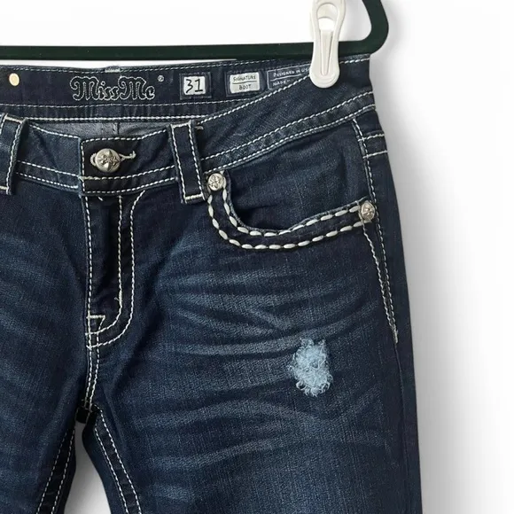 NWOT Miss Me Jeans Wmn’s Size 31 Embellished Cross Dark Wash Boot Cut JP5046817