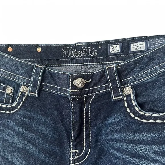 NWOT Miss Me Jeans Wmn’s Size 31 Embellished Cross Dark Wash Boot Cut JP5046817