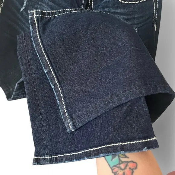 NWOT Miss Me Jeans Wmn’s Size 31 Embellished Cross Dark Wash Boot Cut JP5046817