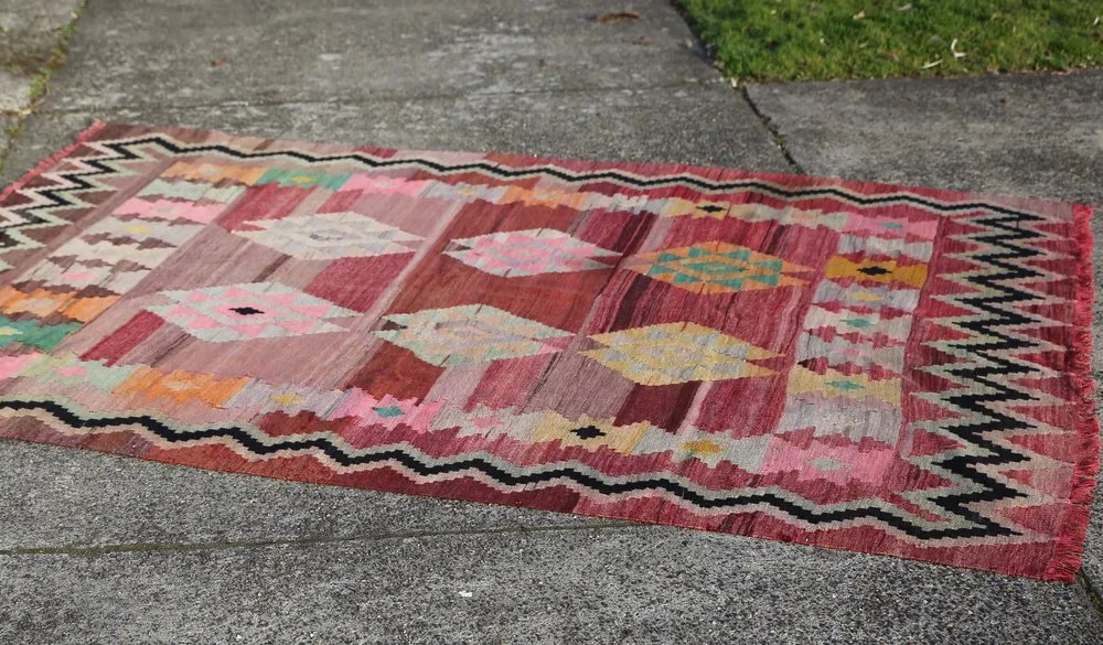 Old Milas Bencik Kilim