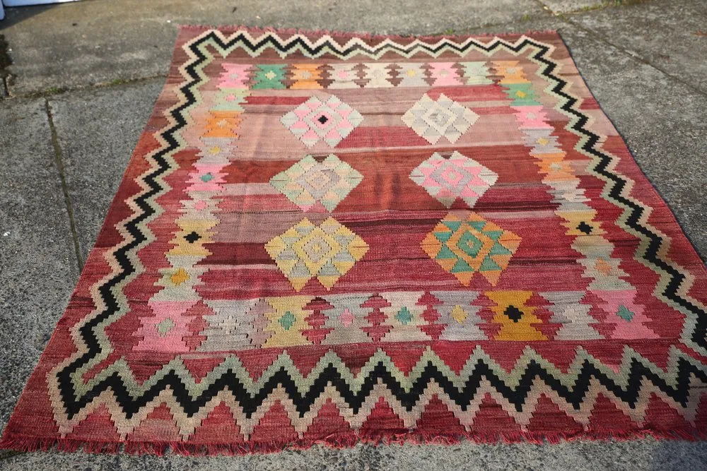 Old Milas Bencik Kilim