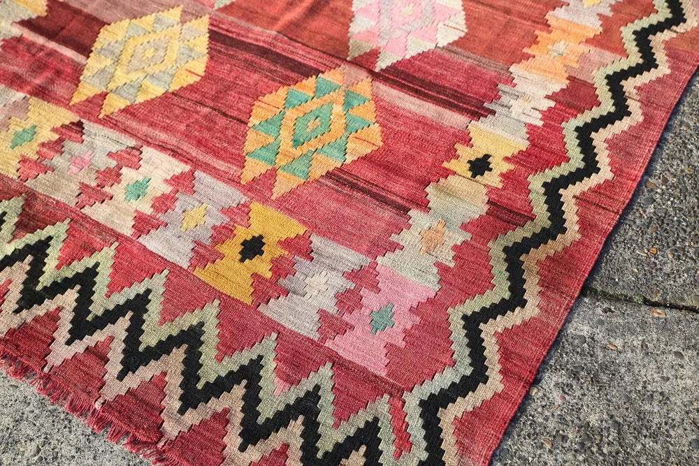 Old Milas Bencik Kilim