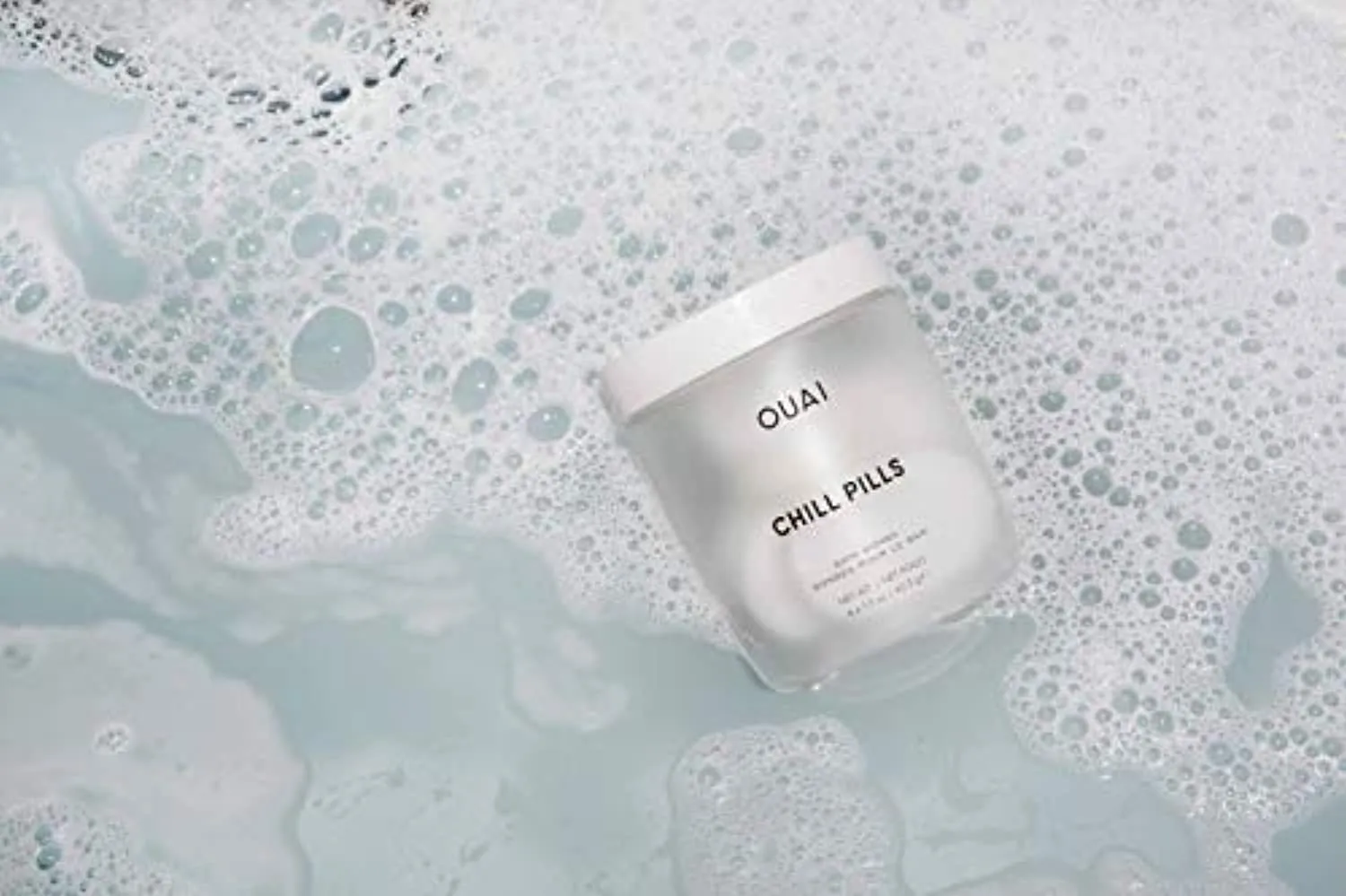 OUAI Chill Pills. Escape to Your Own Relaxing Spa with Jasmine and Rose Scented Bath Bombs. Unwind While Jojoba, Safflower and Hemp Seed Oil Improve Texture, Moisturize and Calm Skin. (6 x 1.5 oz)