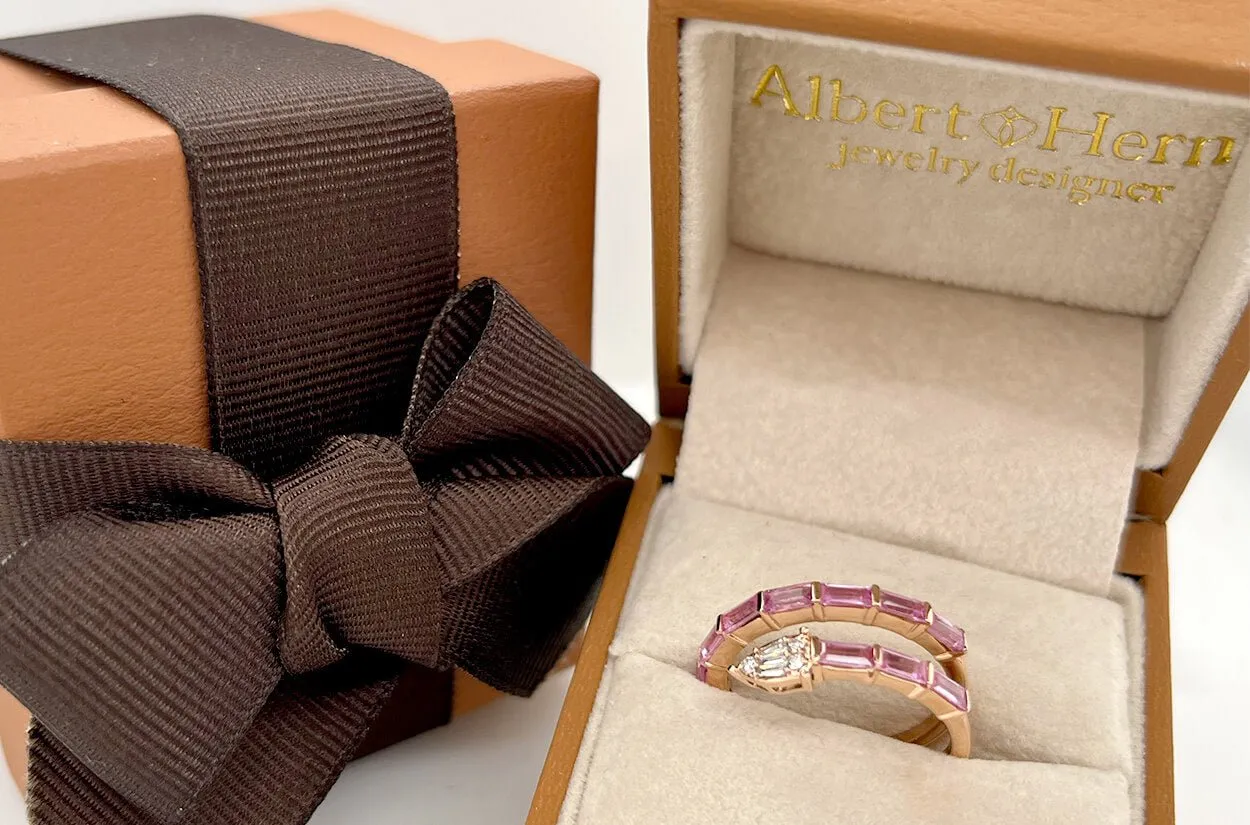 Ring 18kt Gold Pink Sapphire Baguettes & Pear Illusion Diamonds