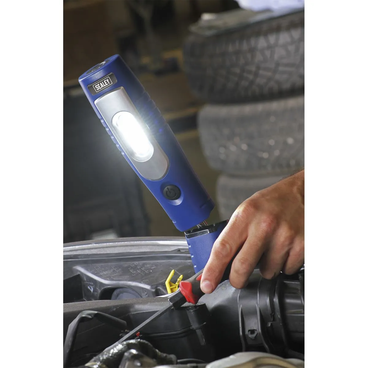 Sealey 360° Rechargeable Inspection Lamp 7 SMD   3W LED 350 Lumens