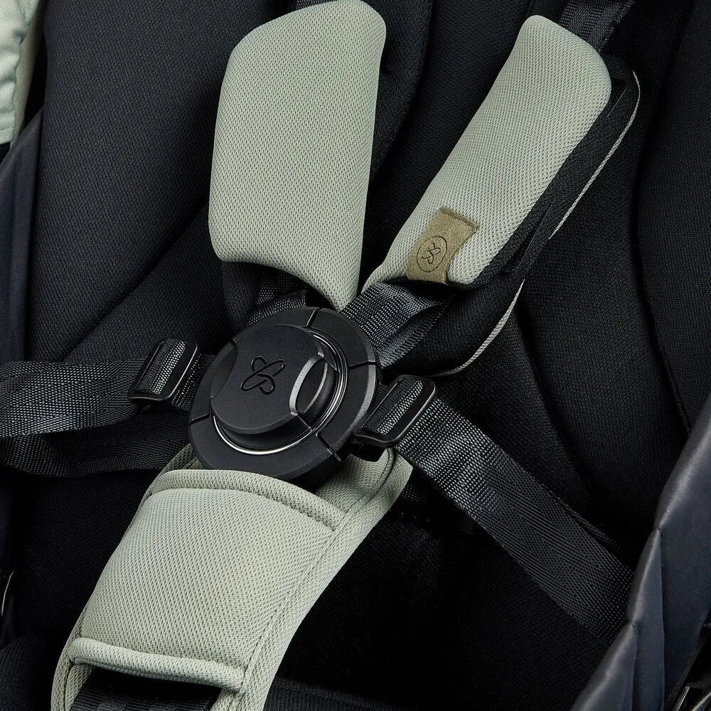 Silvercross Tide Travel System Sage on Silver