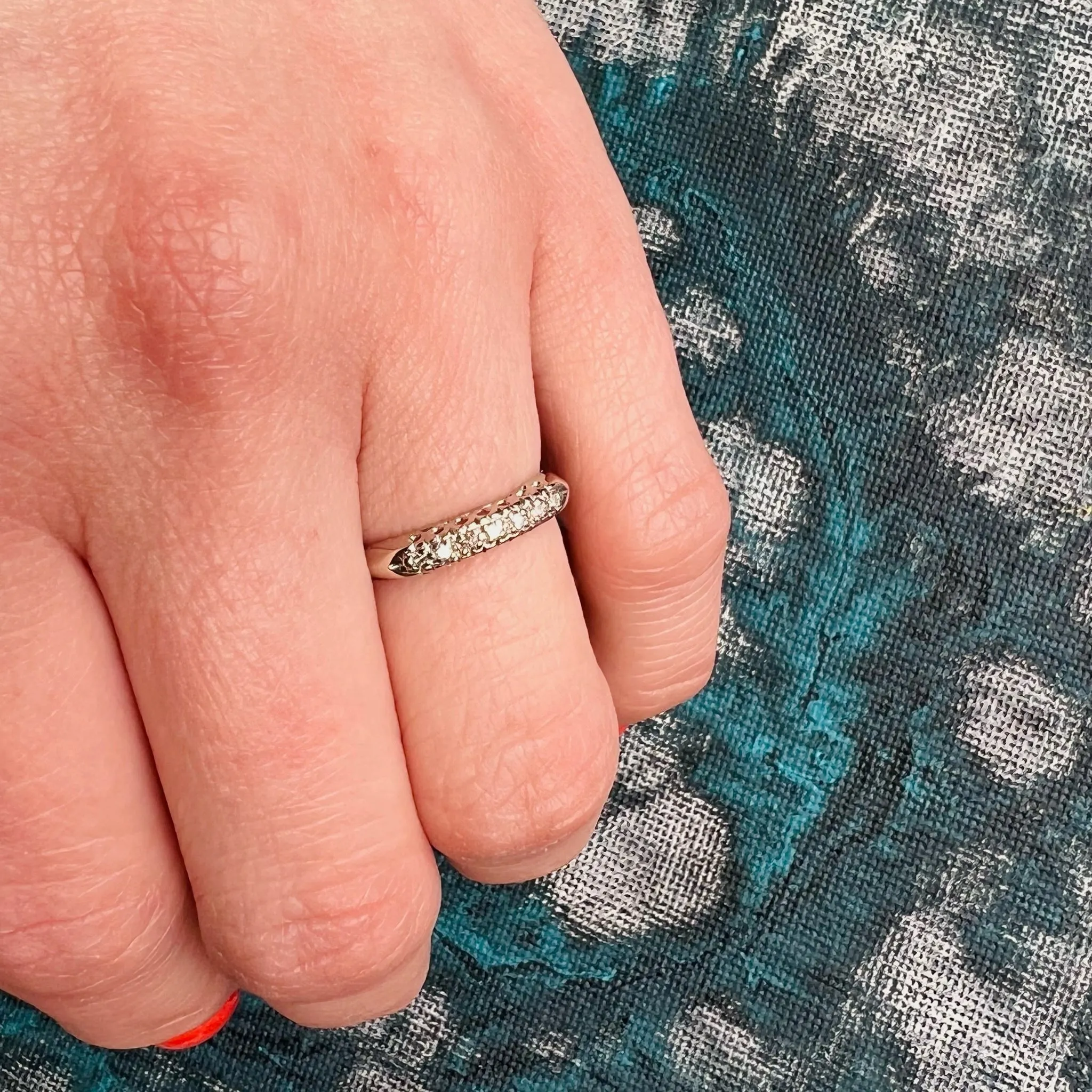 Timeless 1940s Diamond & White Gold Band