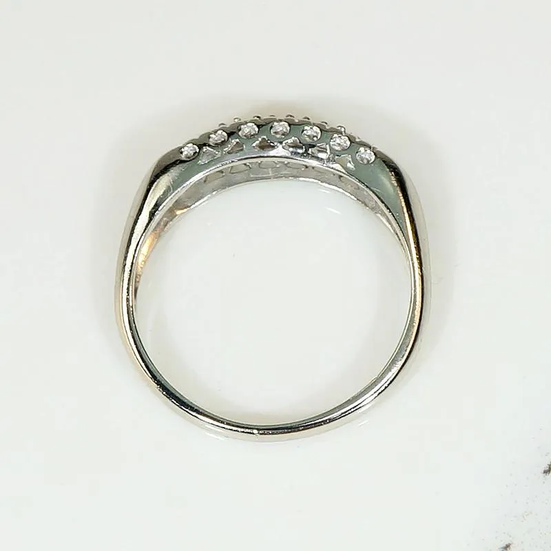 Timeless 1940s Diamond & White Gold Band