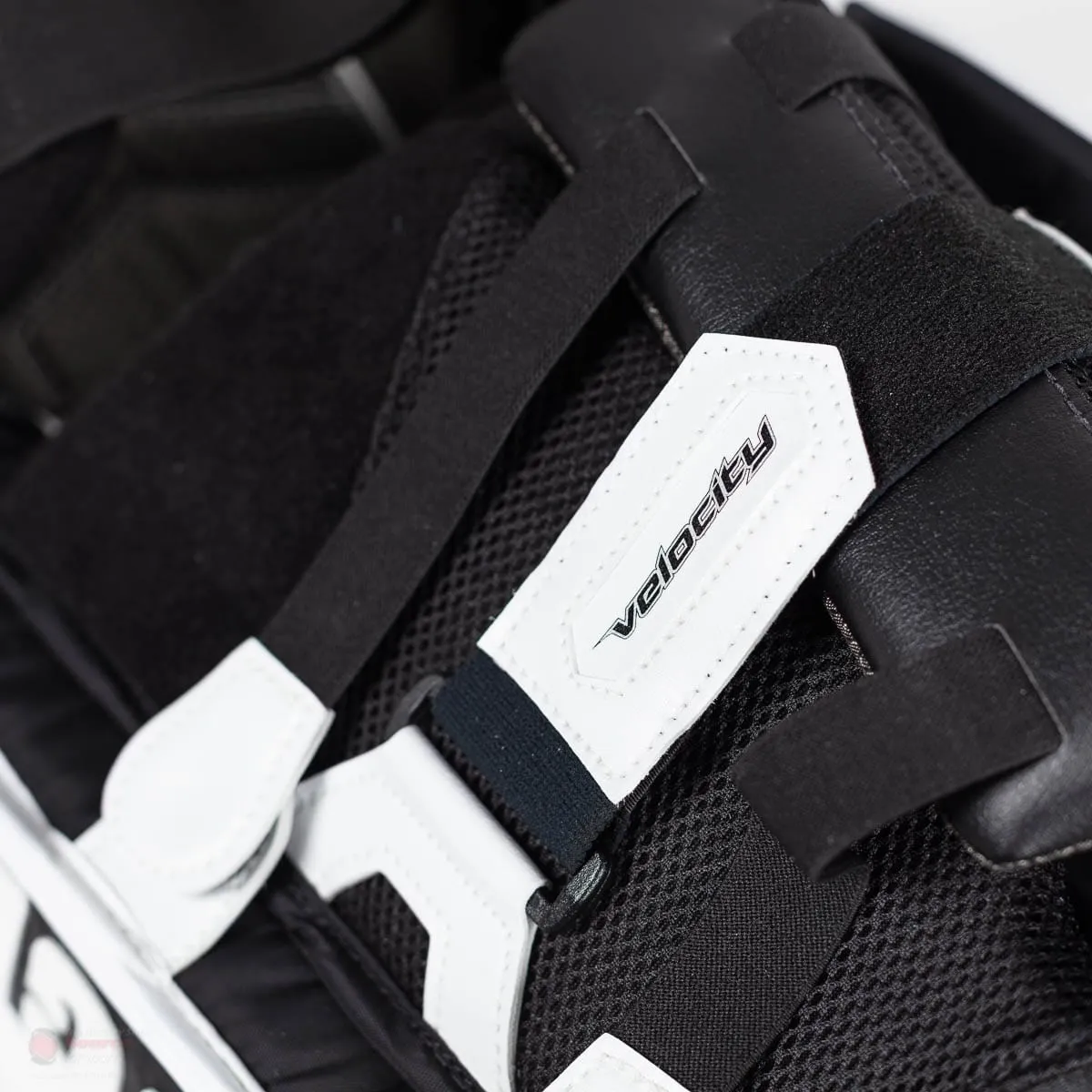 Vaughn Velocity VE8 Pro Carbon Senior Goalie Leg Pads