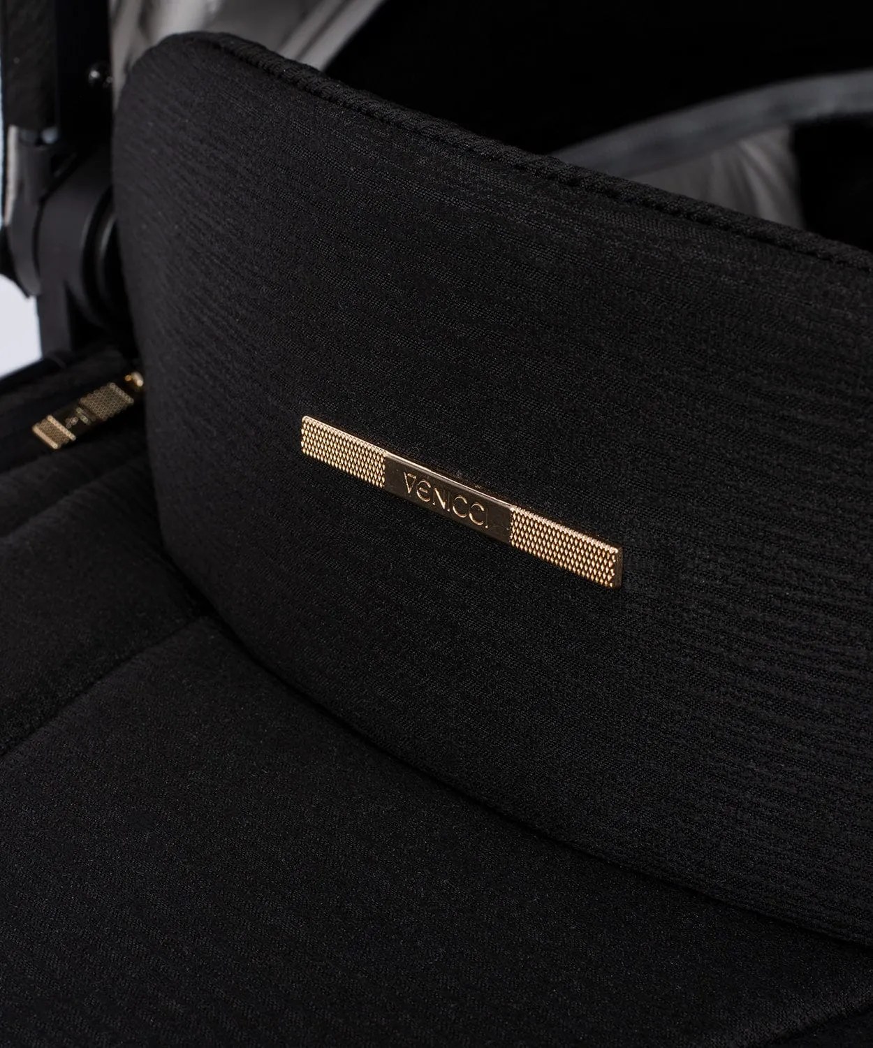 Venicci 2 in 1 Tinum UPLINE Pram - All Black