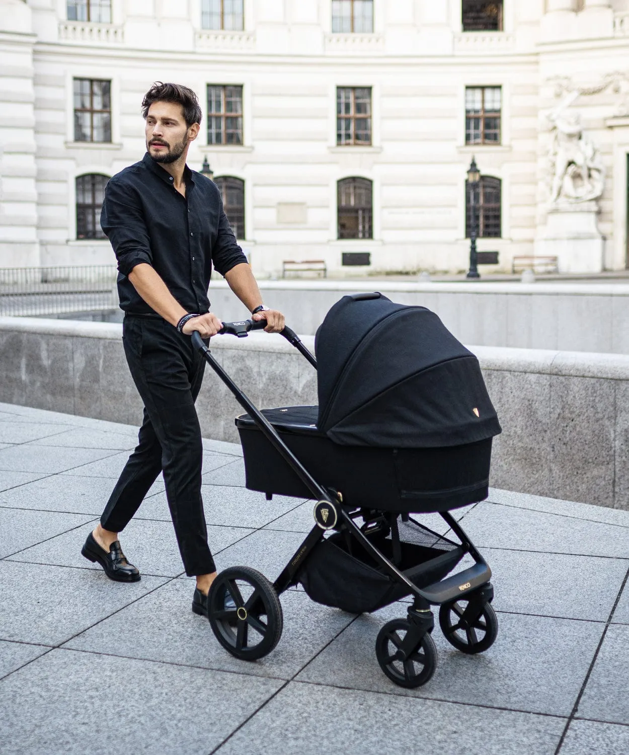 Venicci 2 in 1 Tinum UPLINE Pram - All Black