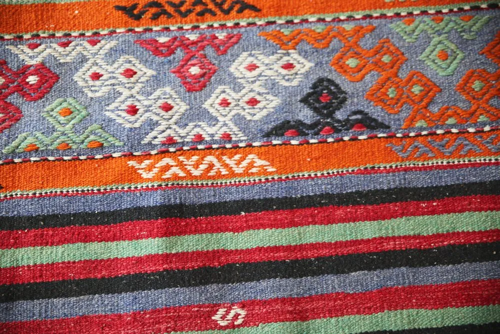 Vintage Aegean Cicim Kilim 5.7ftx10.4ft