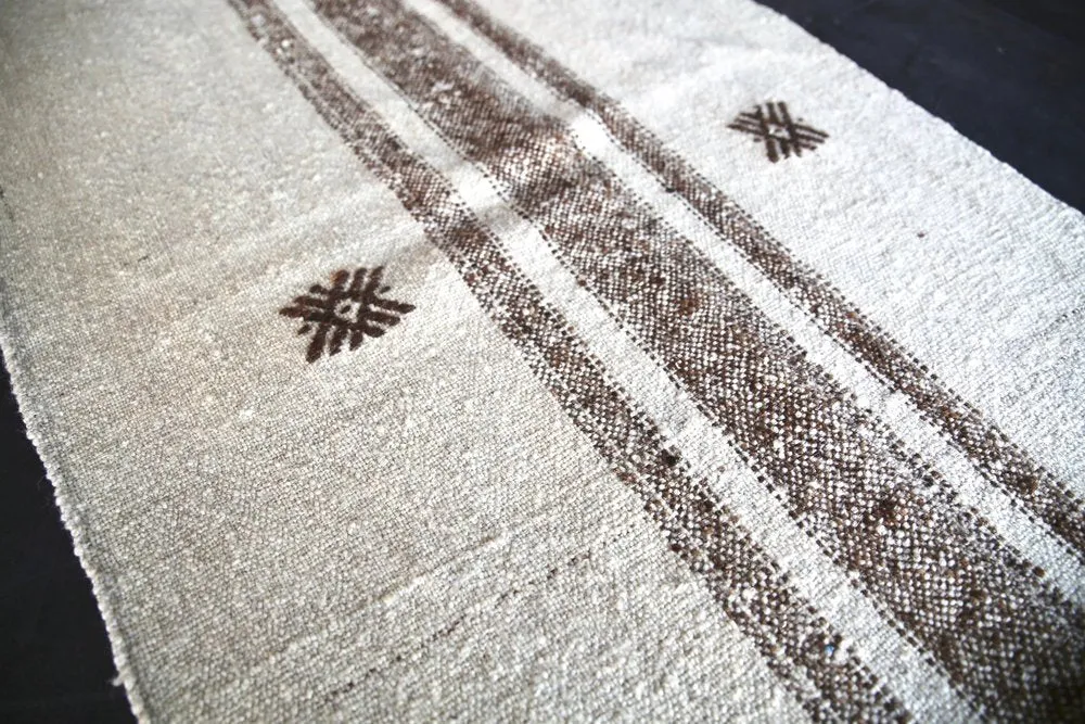 Vintage Amasya Kilim Runner
