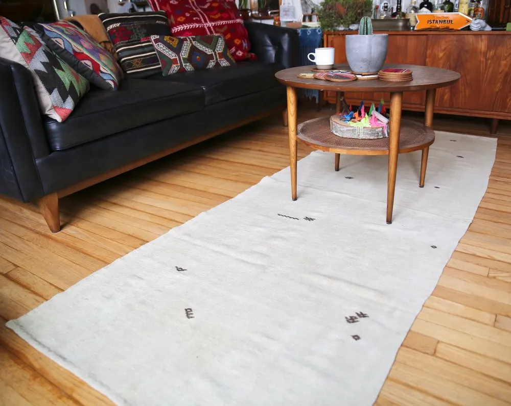 Vintage Amasya Runner Kilim