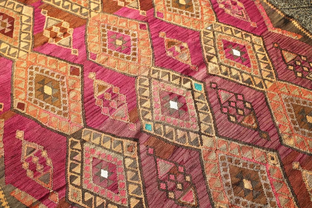 Vintage Kars Kilim