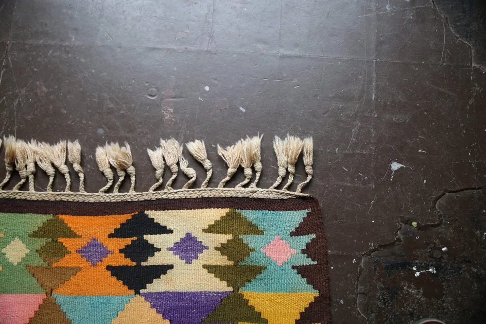 Vintage Milas Bencik Kilim 5.2ftx8.7ft