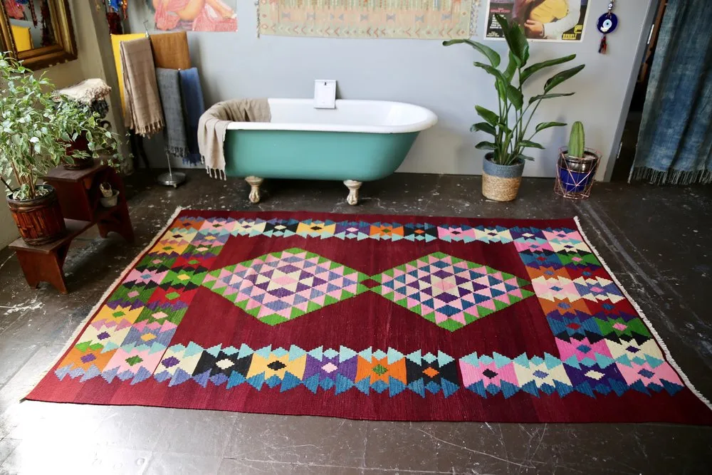 Vintage Milas Bencik Kilim 5.4x8.4ft