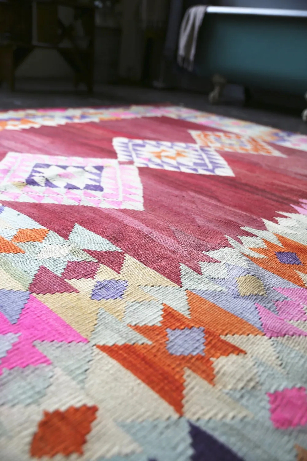 Vintage Milas Bencik Kilim 5.7x6.10