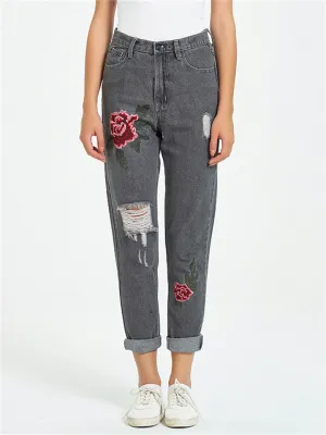 Vintage Street Style Red Floral Embroidery Ripped Straight-Leg Women Jeans for Autumn